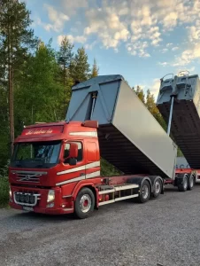 Pooltjänst i Uppland Aktiebolag